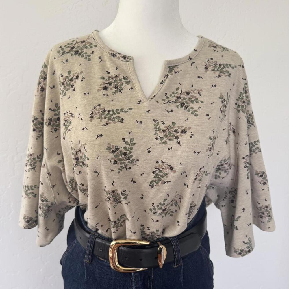 Vintage beige cotton tee with black floral minimalist print